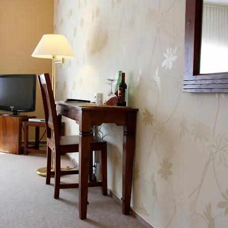 호텔 Park Berlin 바트팔링보슈텔